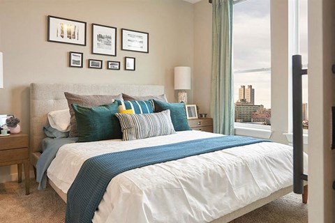 Spacious Bedroom With Comfortable Bed at Link Apartments® Canvas, Atlanta, 30312